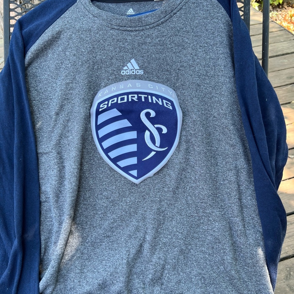 2XL Adidas Sporting KC crewneck